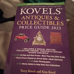 Antiques & Collectibles Price Guide 2023 - Purple Cover